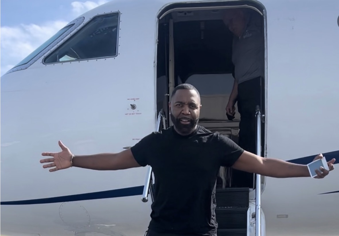 Private jet travel security